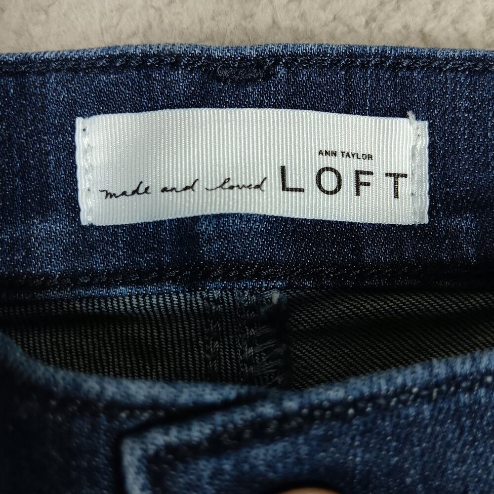 Ann Taylor LOFT Flare Mid Rise Jeans Size 27/4 Dark Blue 5 Pockets - Picture 6 of 9
